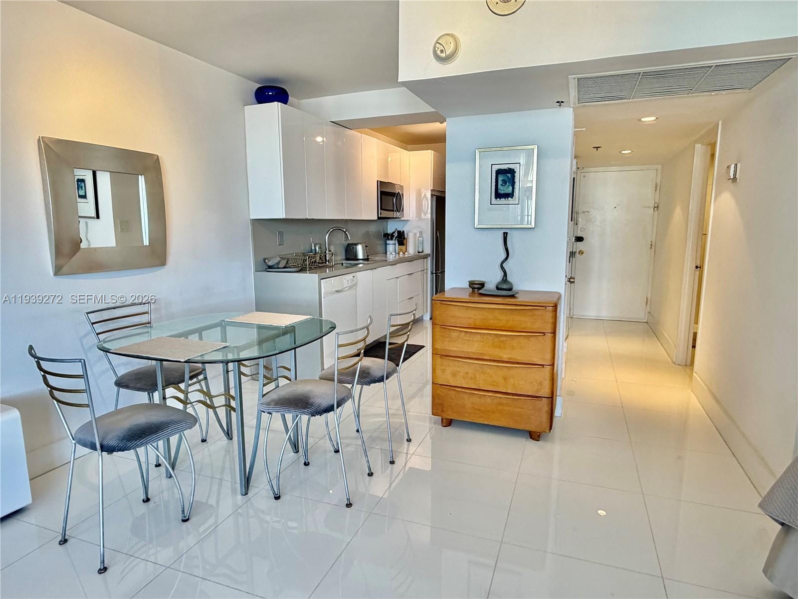 100 Lincoln Road 1230 — photo 12