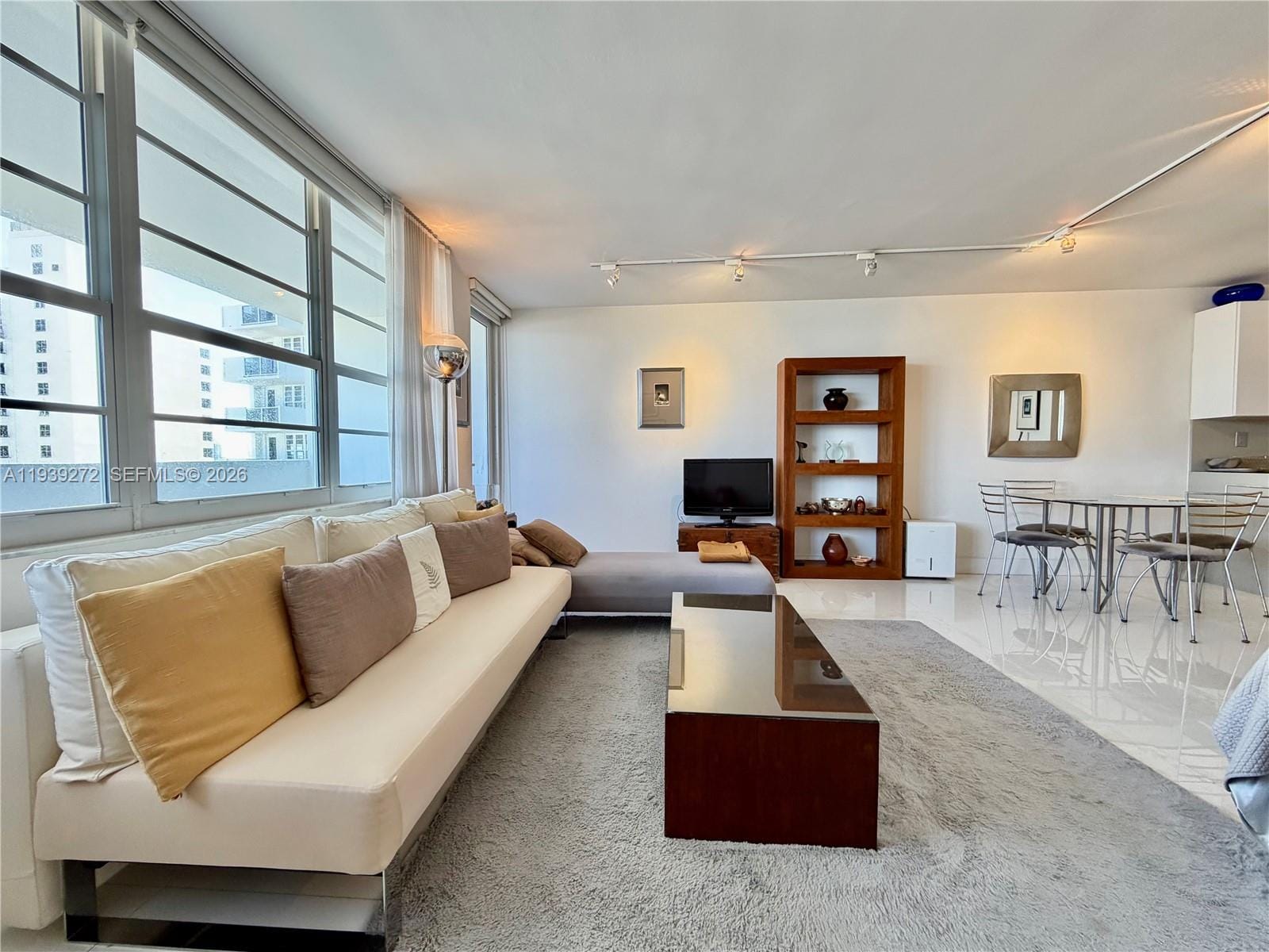 100 Lincoln Road 1230 — photo 8