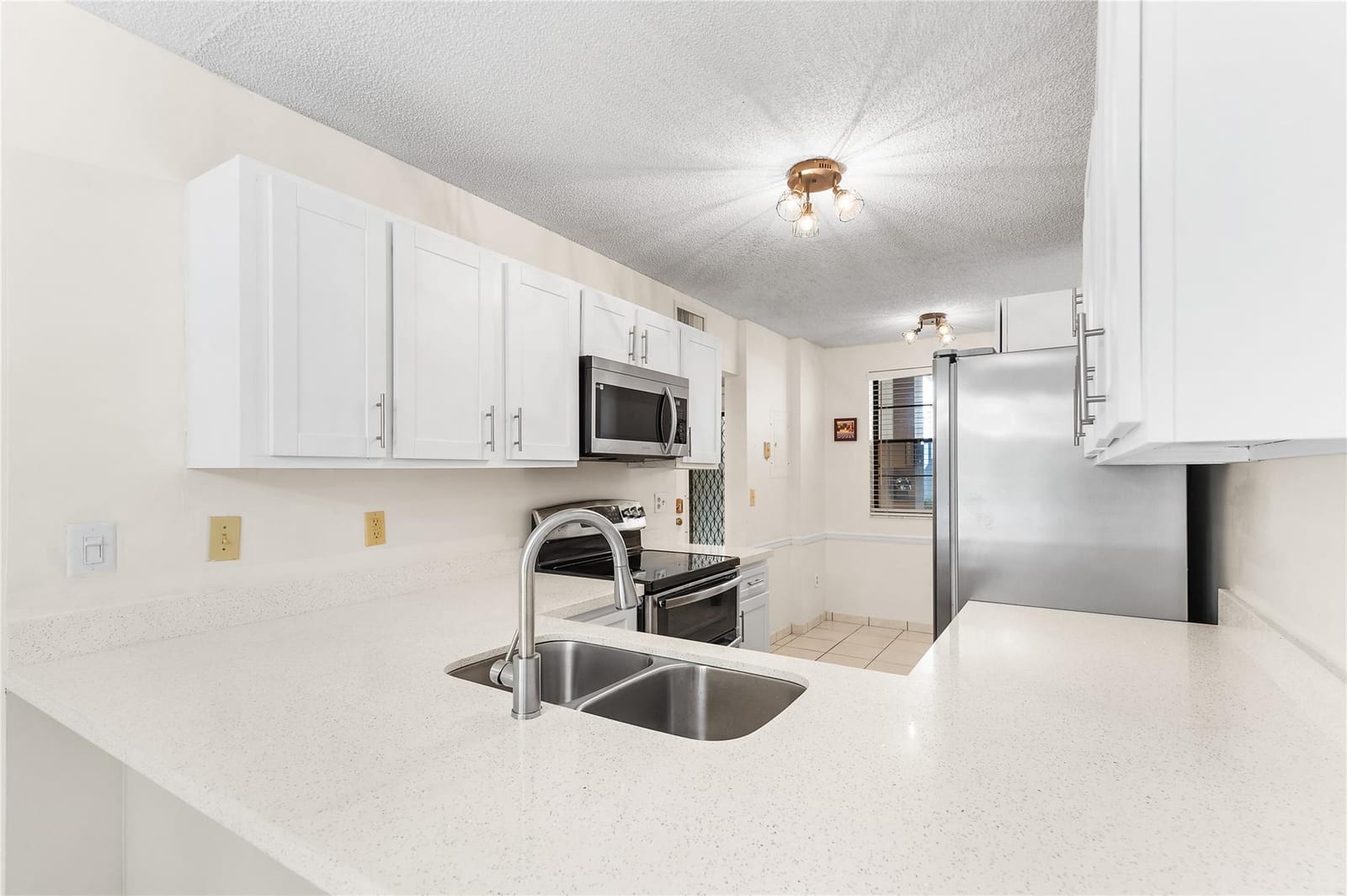 9676 W Mcnab Road 110 — photo 5