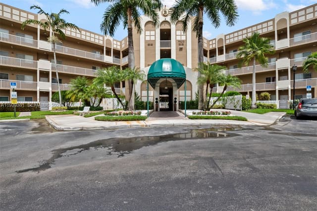 7623 Southampton Terrace 204, sold in Southampton, Tamarac, FL