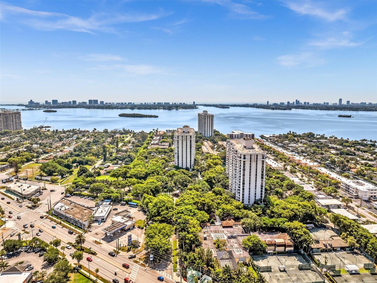 2000 Towerside Terrace 1806, Miami, FL 33138, Miami