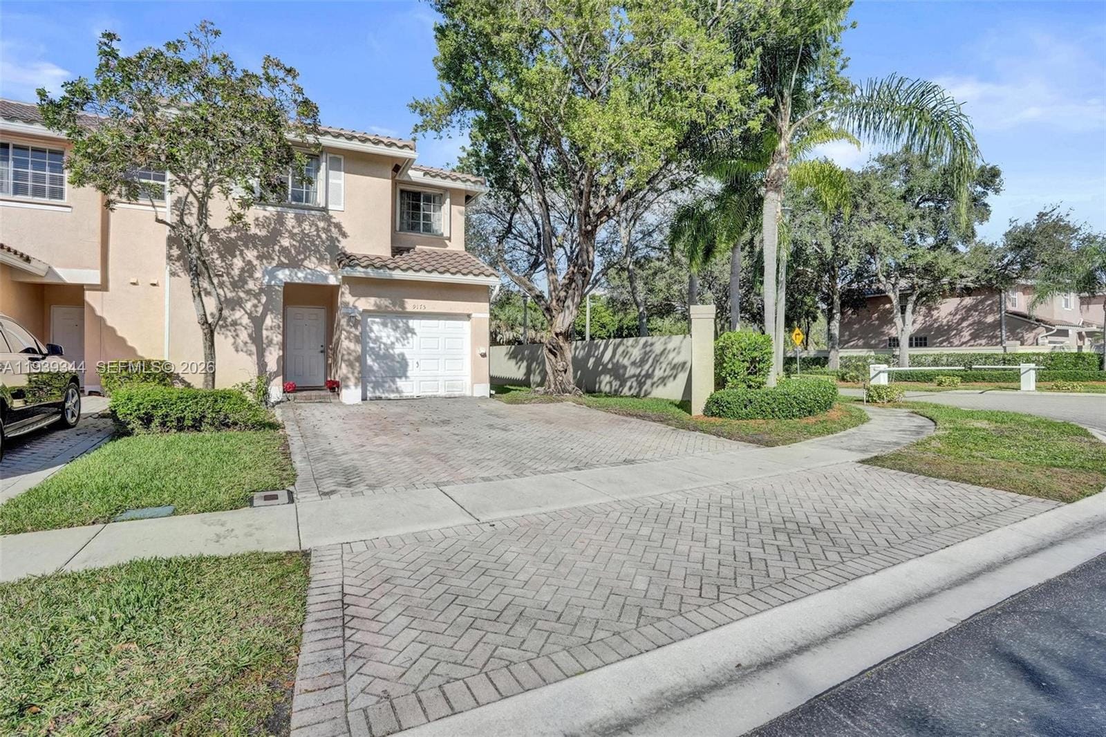 9175 NW 40th Place, Sunrise, FL 33351