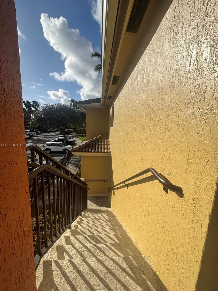 3390 NE 10th Street 201 — photo 4