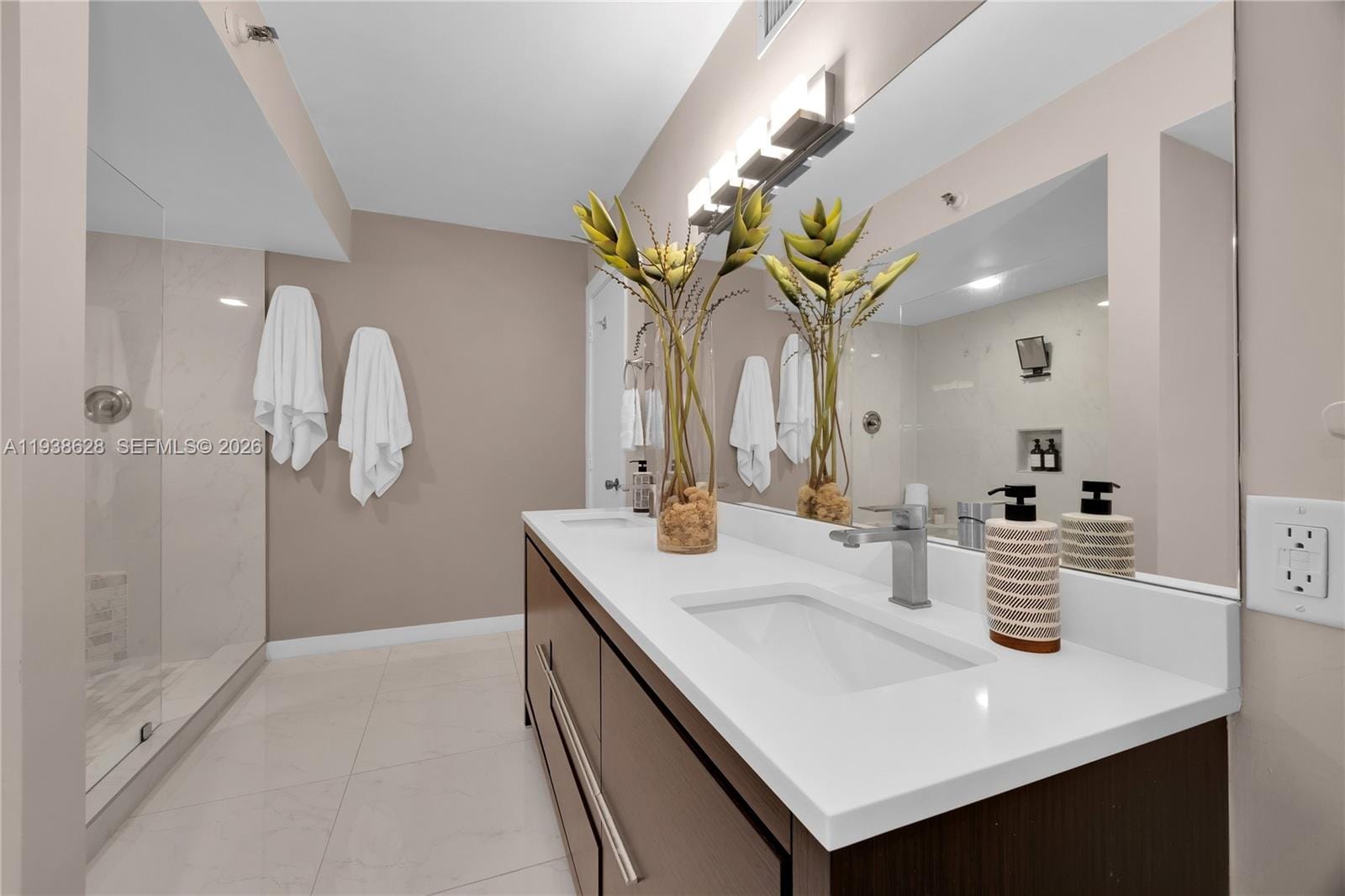 2843 S Bayshore Drive 6B, Miami, FL 33133 photo 21