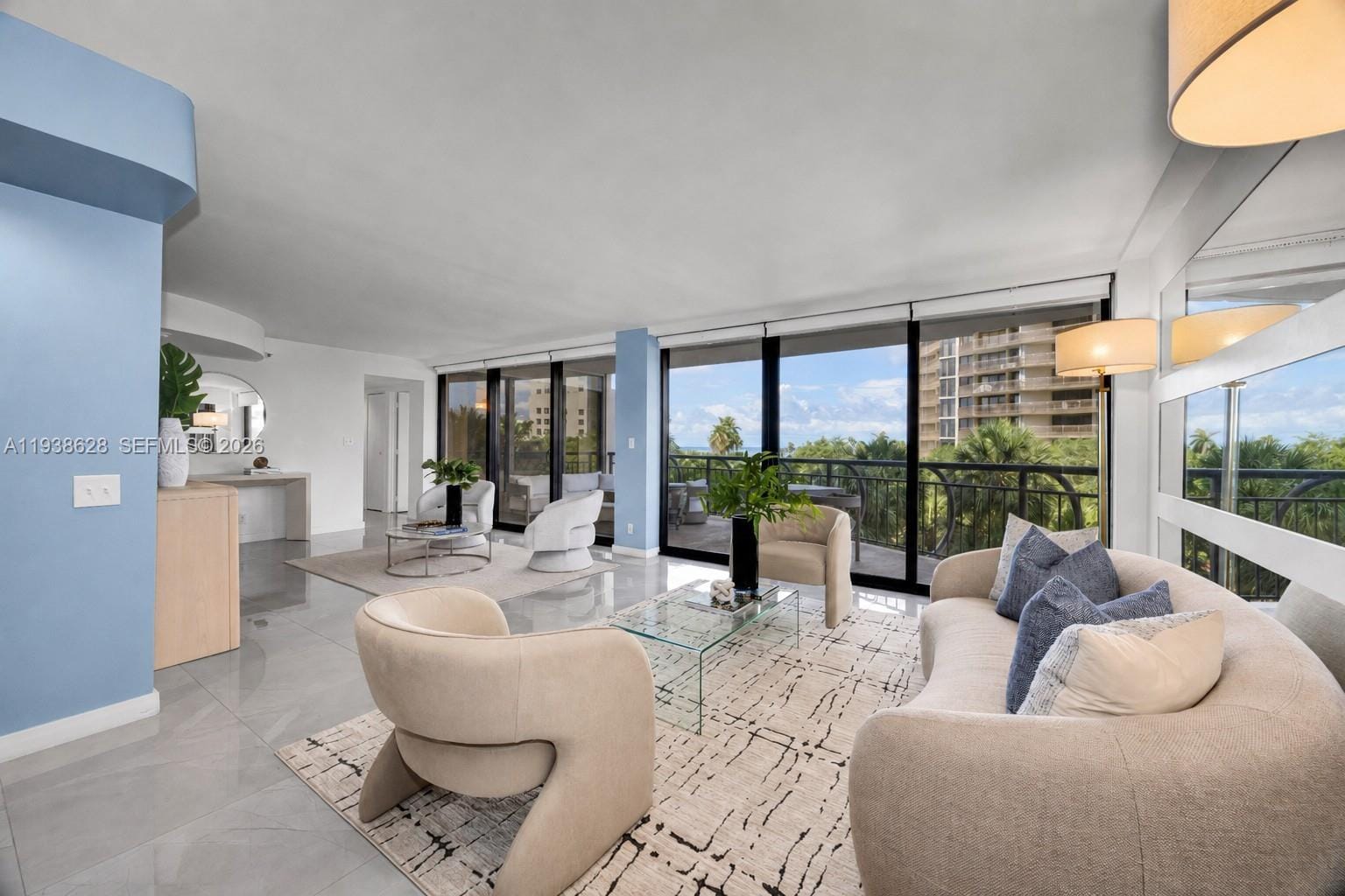 2843 S Bayshore Drive 6B — photo 8