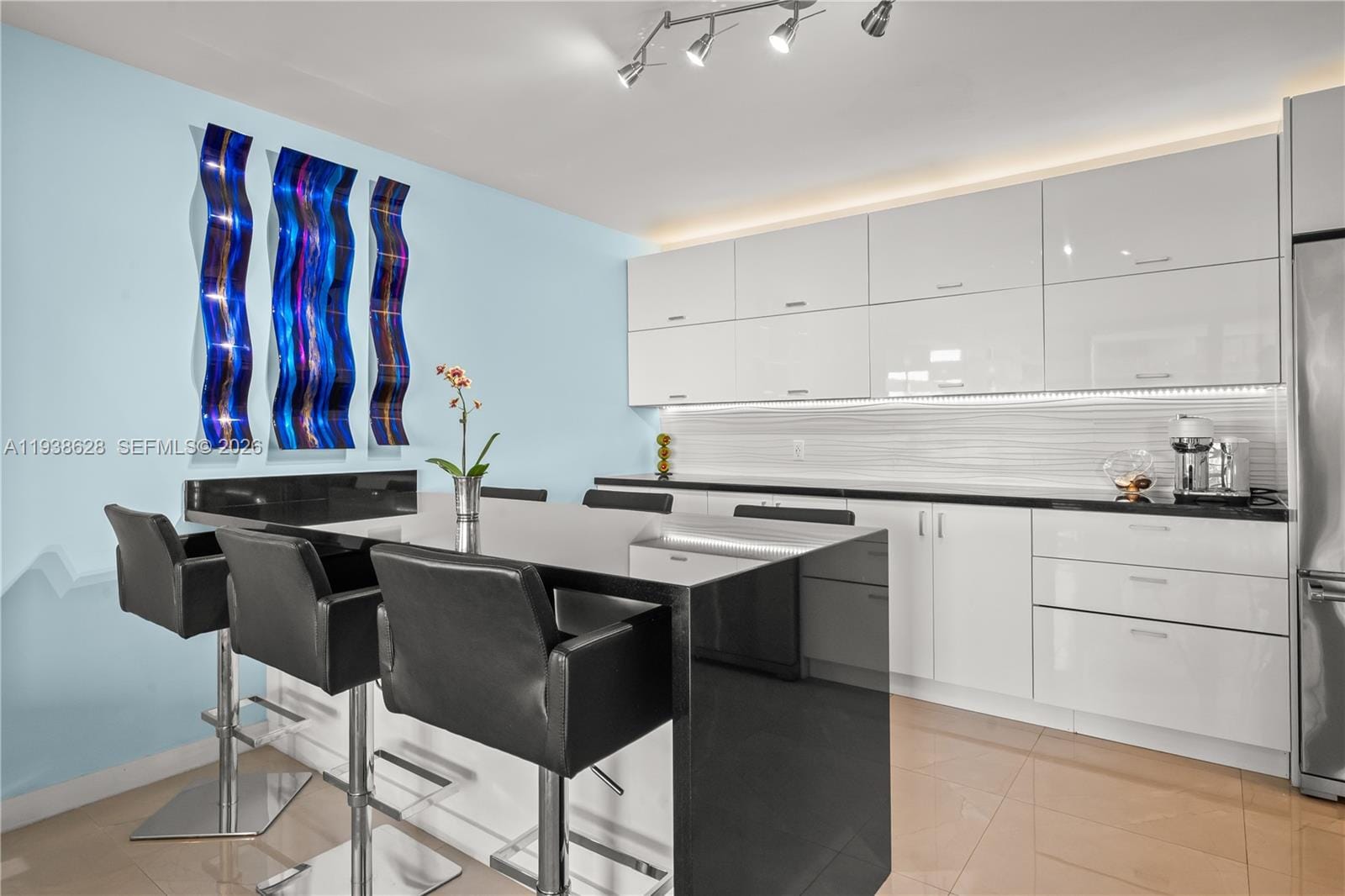 2843 S Bayshore Drive 6B — photo 9