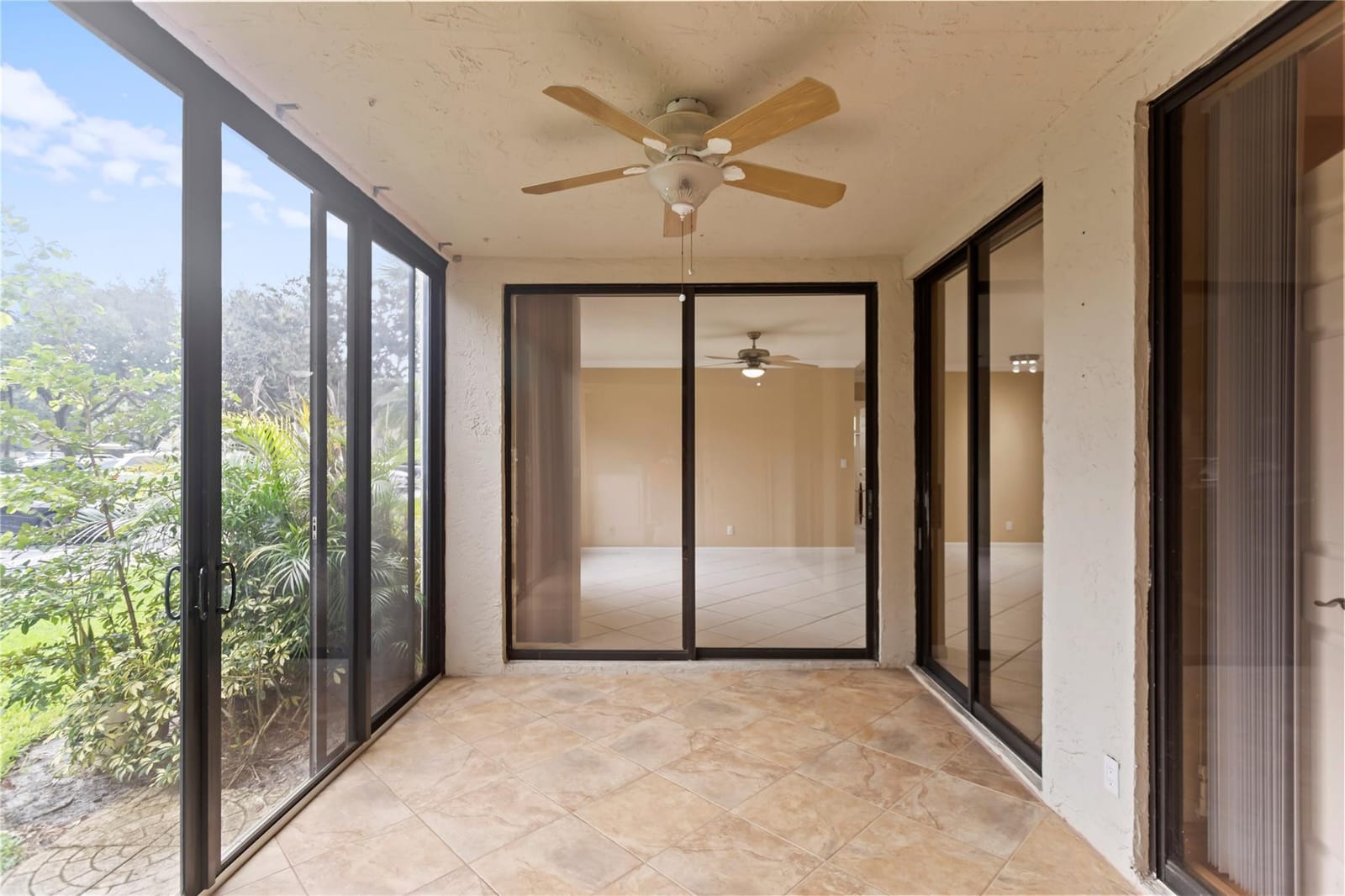 4498 Carambola Circle 27303, Pompano Beach, FL 33066 photo 19