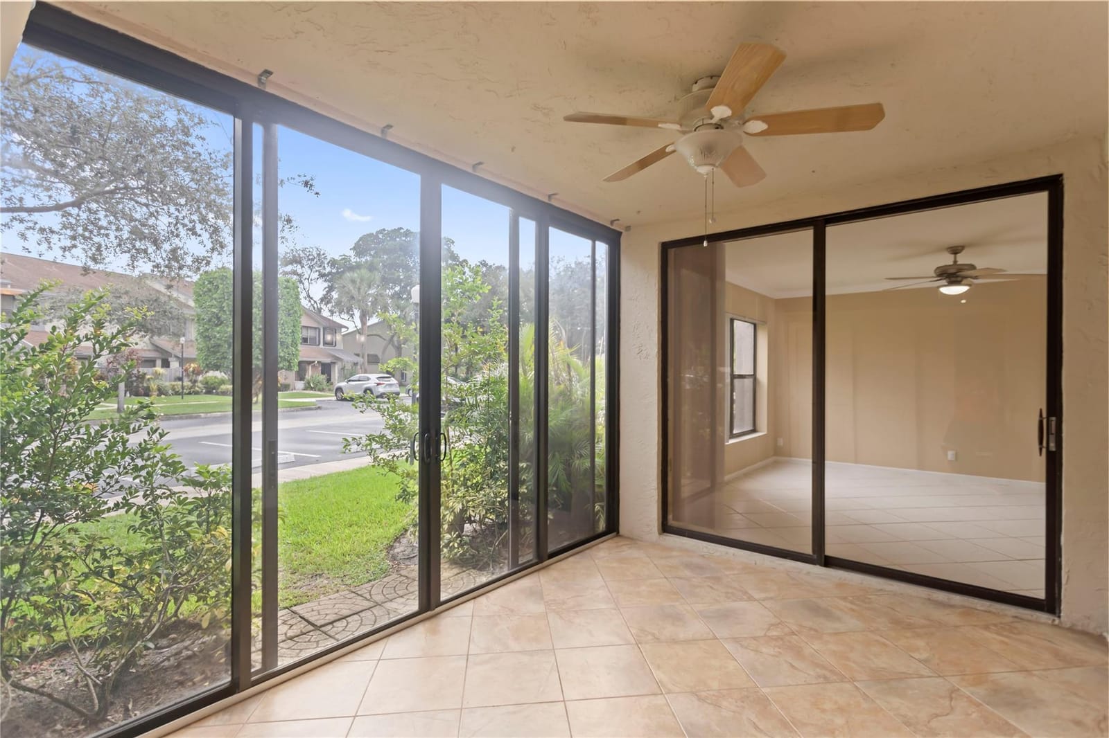 4498 Carambola Circle 27303, Pompano Beach, FL 33066 photo 20