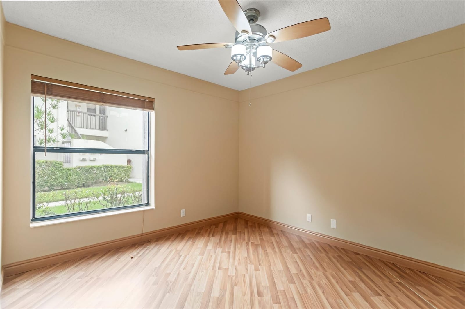 4498 Carambola Circle 27303, Pompano Beach, FL 33066 photo 25