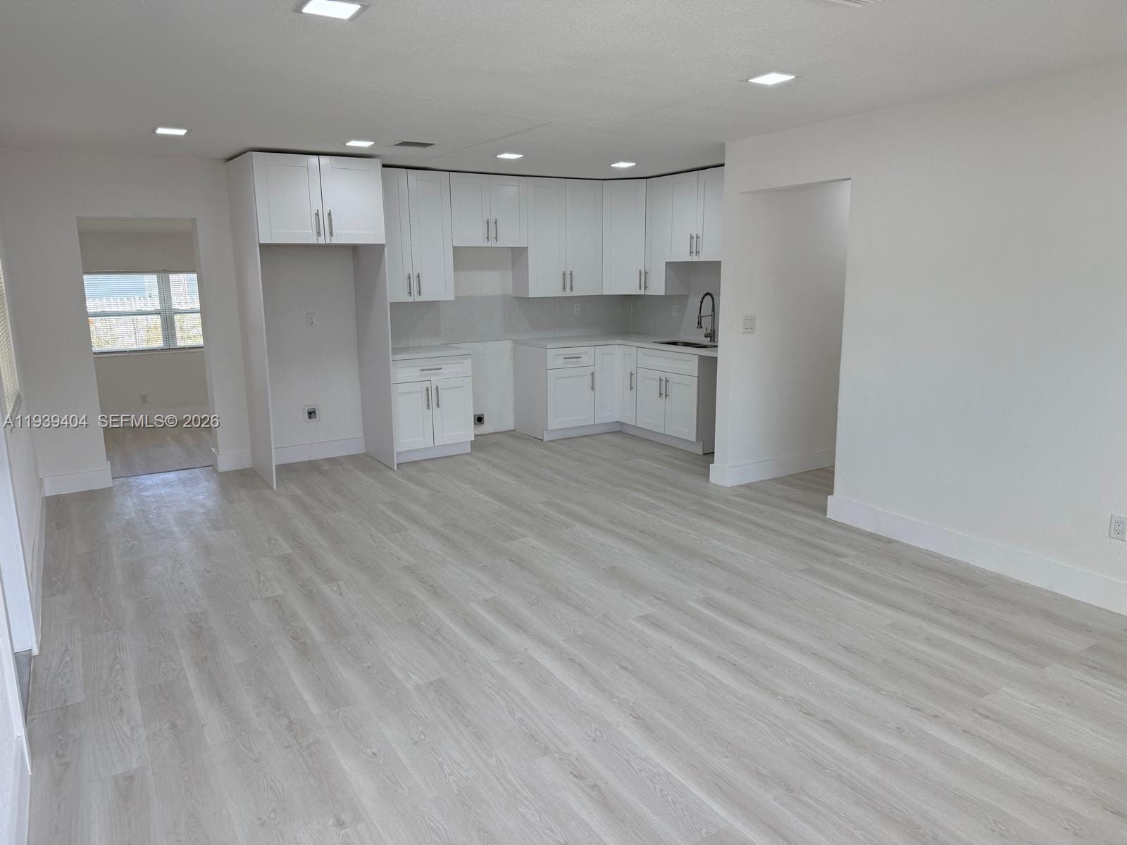 2920 NW 64th Street — photo 5