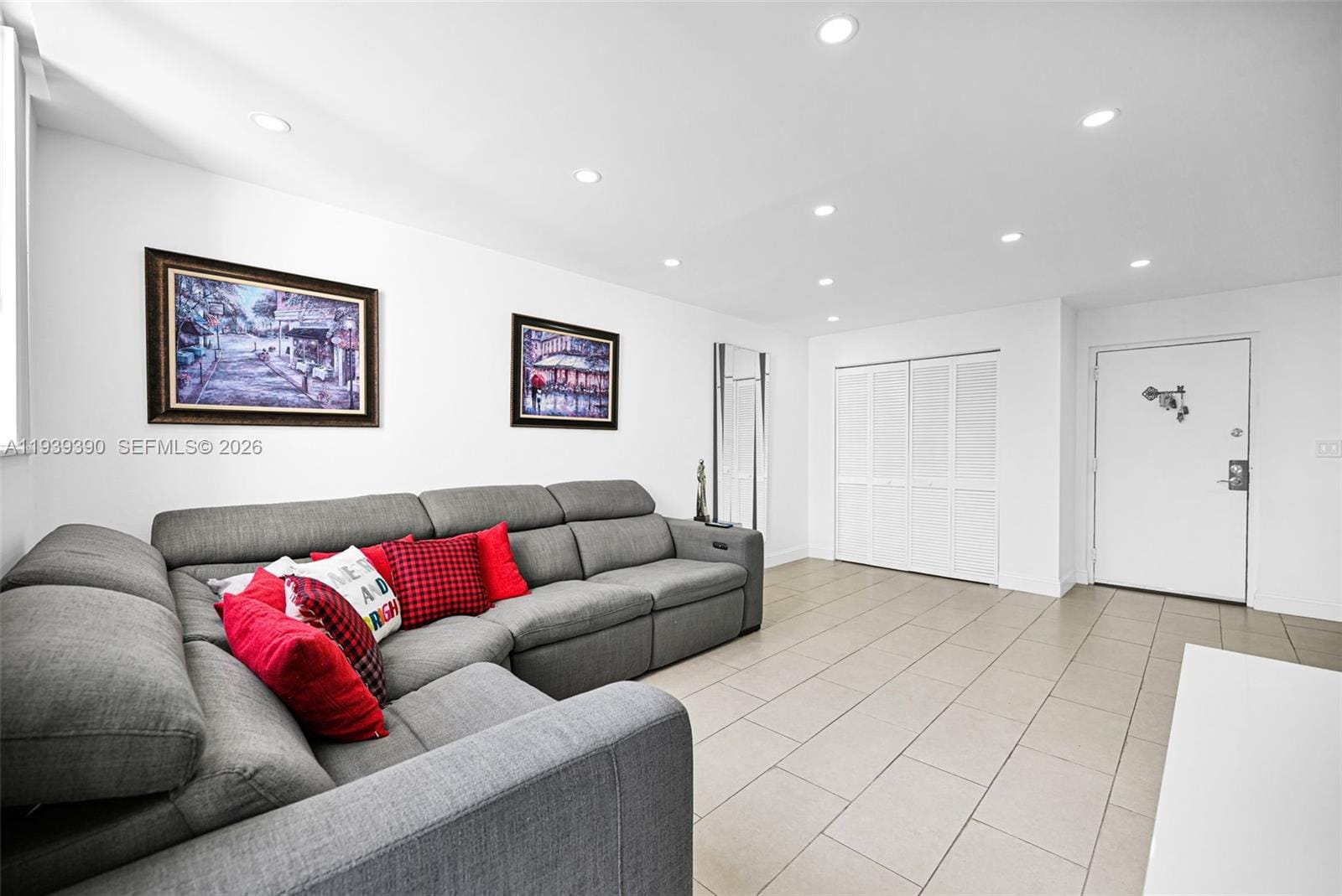 9441 SW 4th Street 309 — photo 7