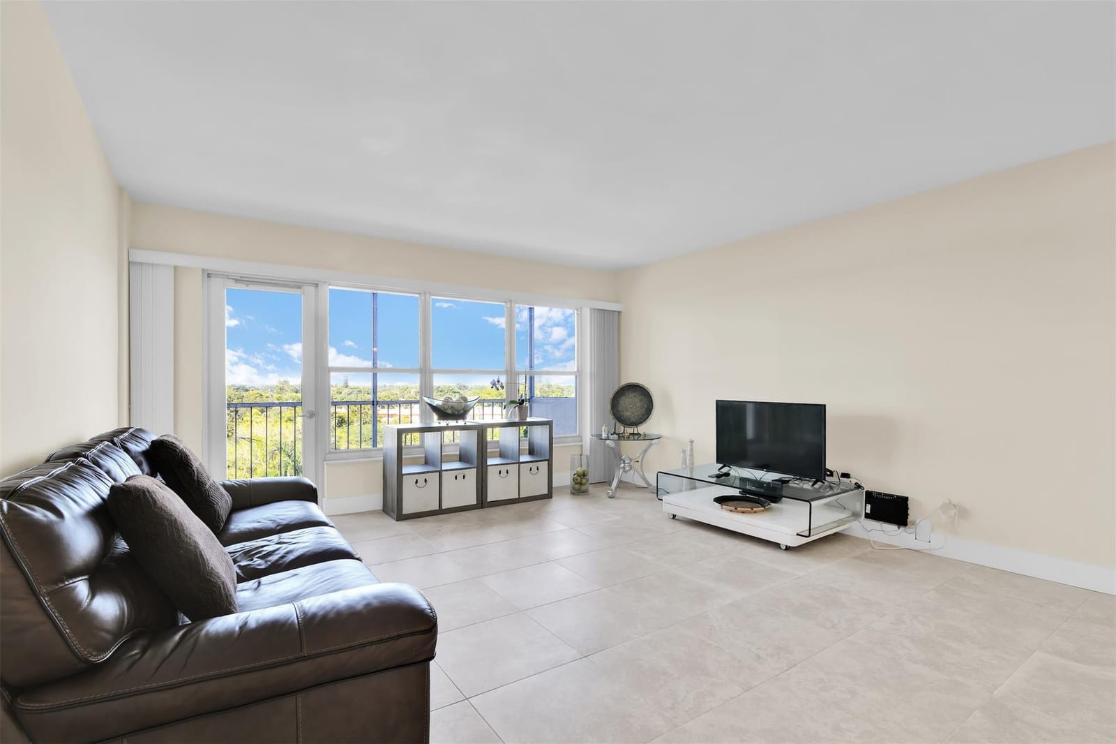 10777 W Sample Road 711, Coral Springs, FL 33065 photo 15