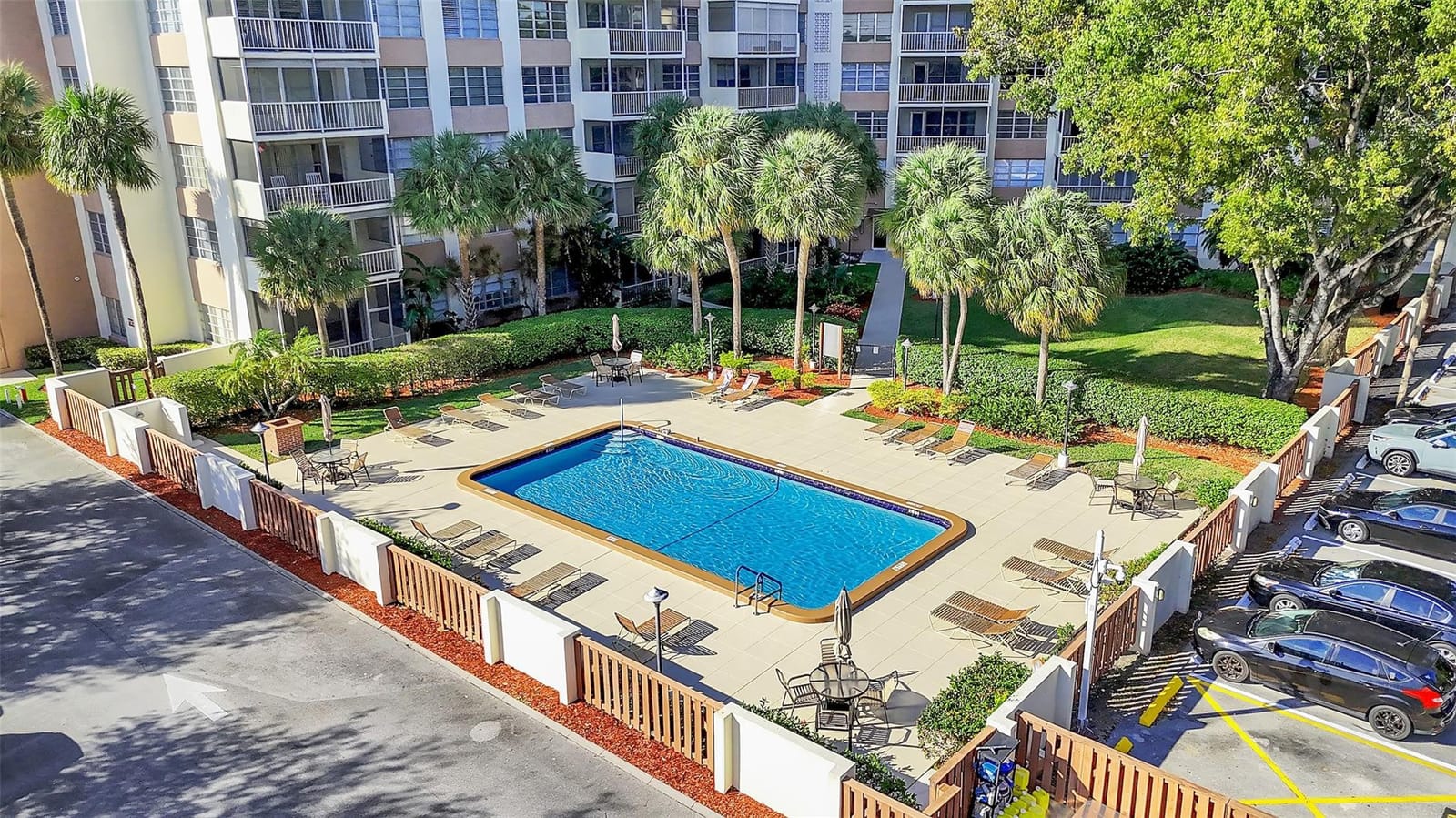 10777 W Sample Road 711 — photo 4