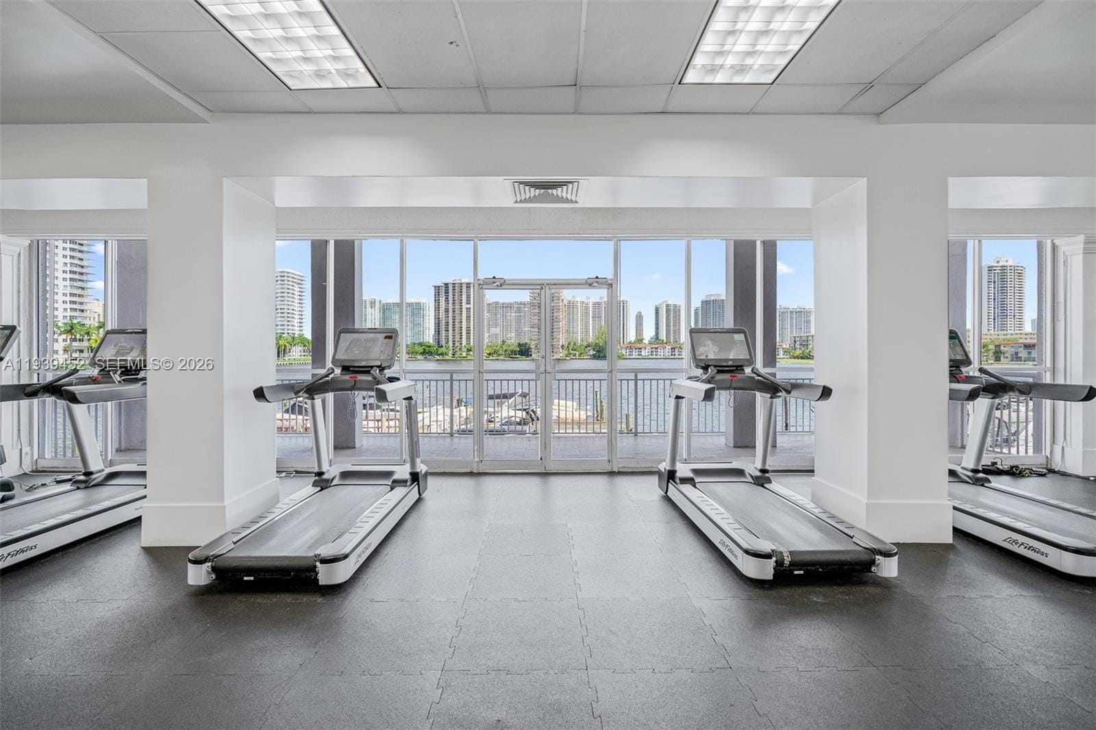 18021 Biscayne Boulevard 304 — photo 2