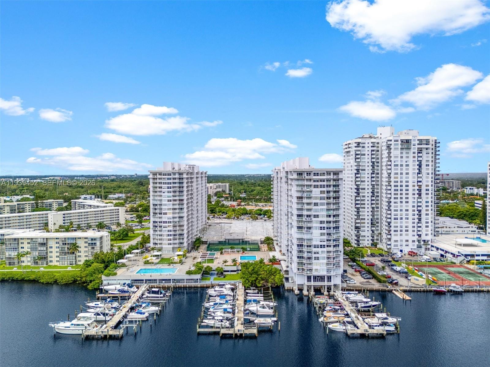 18021 Biscayne Boulevard 304 — photo 12