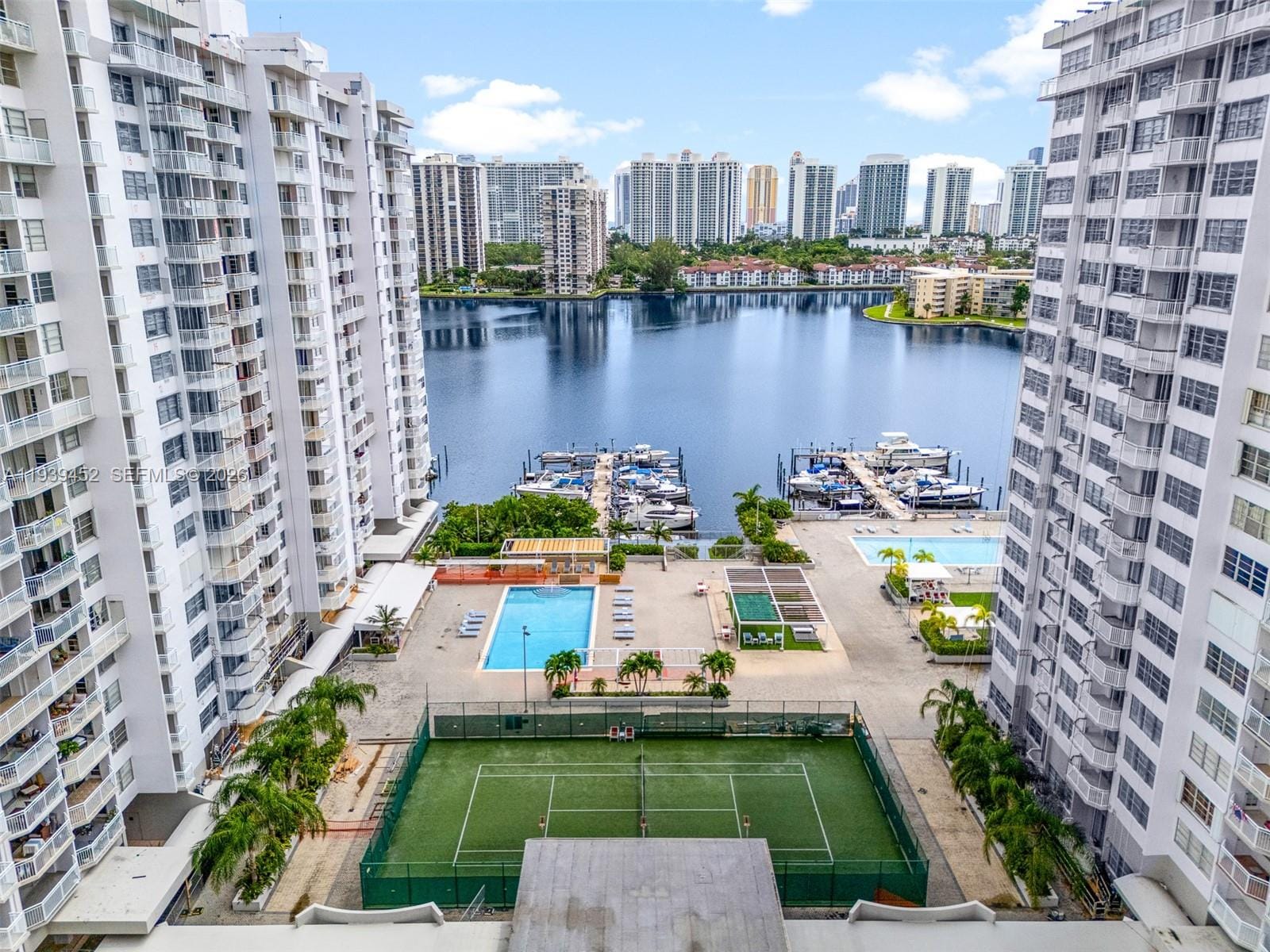 18021 Biscayne Boulevard 304 — photo 10