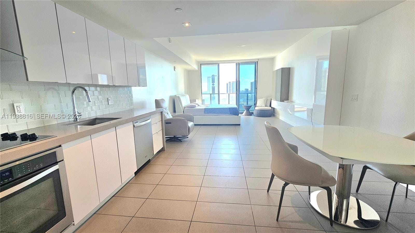 1600 NE 1st Avenue 1903, Miami, FL 33132 photo 18