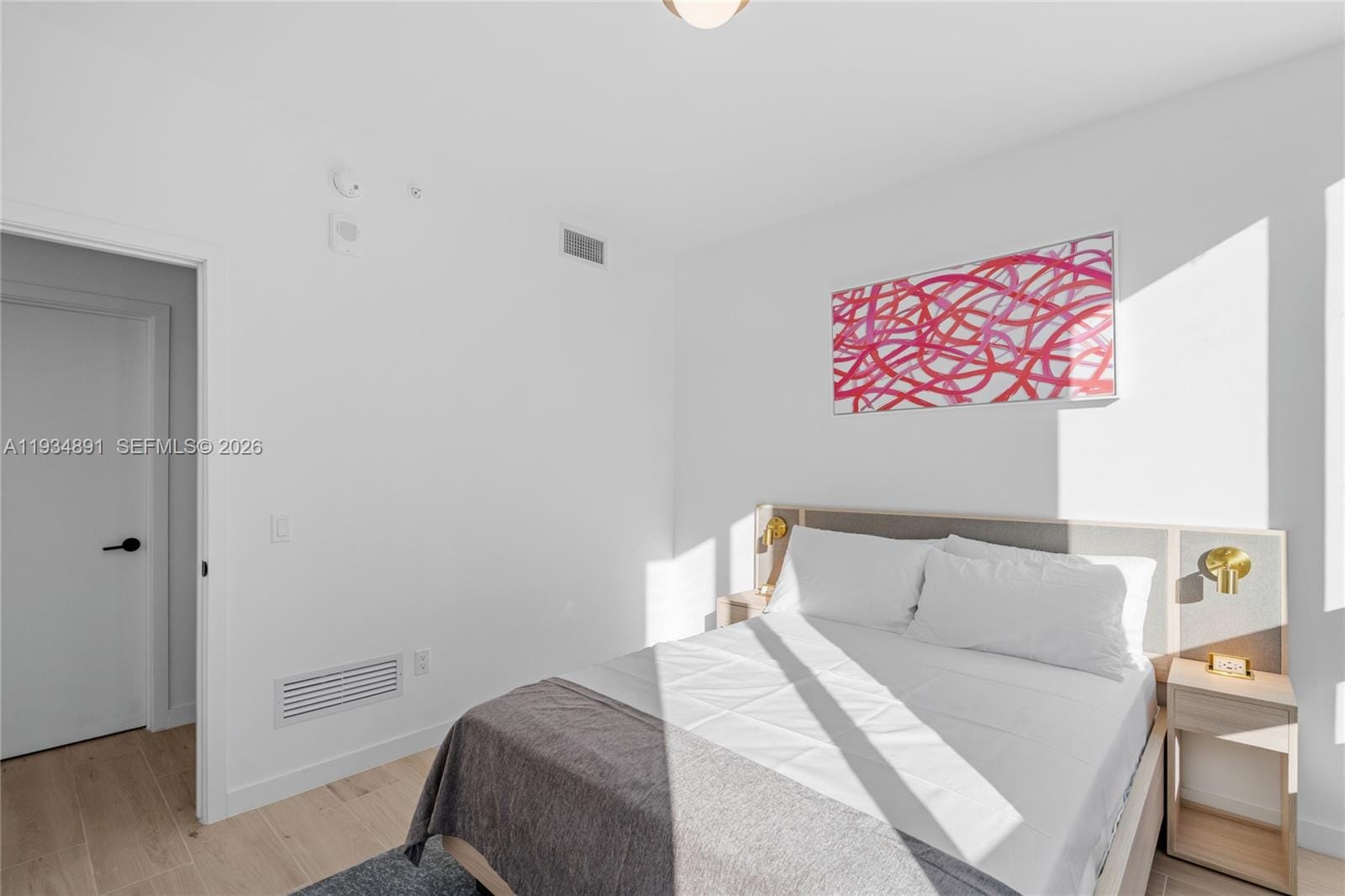 225 N Miami Avenue 1405, Miami, FL 33132 photo 16
