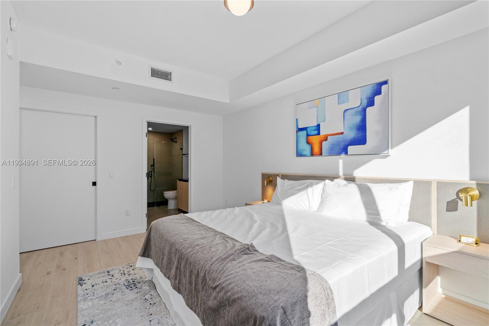 225 N Miami Avenue 1405, Miami, FL 33132 photo 25