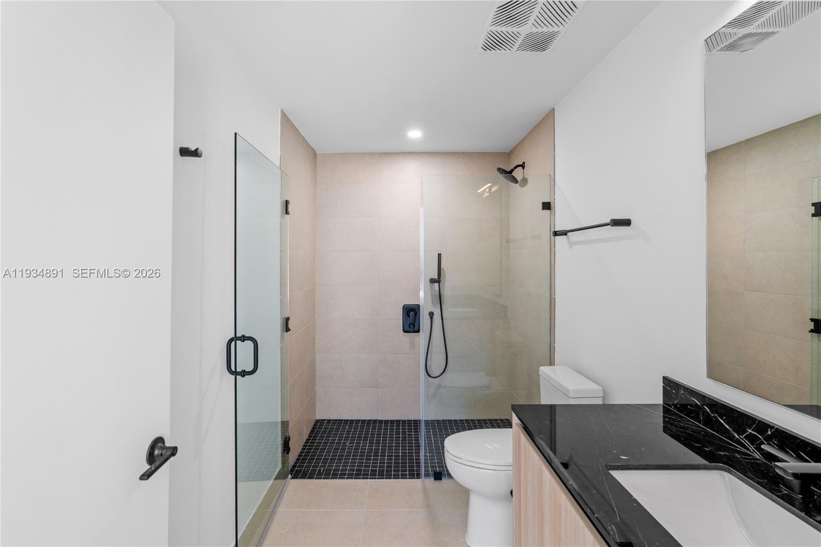 225 N Miami Avenue 1405, Miami, FL 33132 photo 29