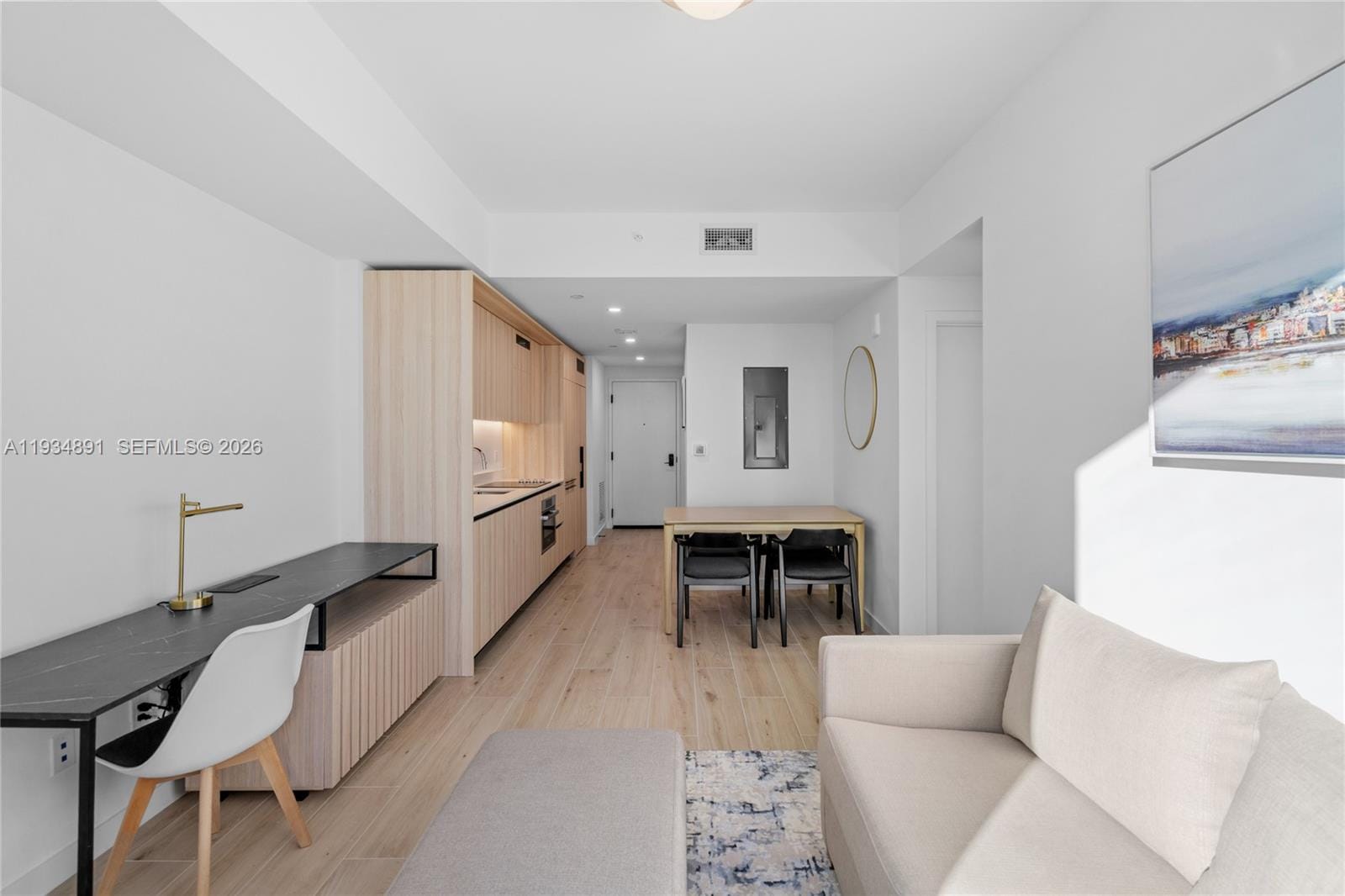 225 N Miami Avenue 1405 — photo 7