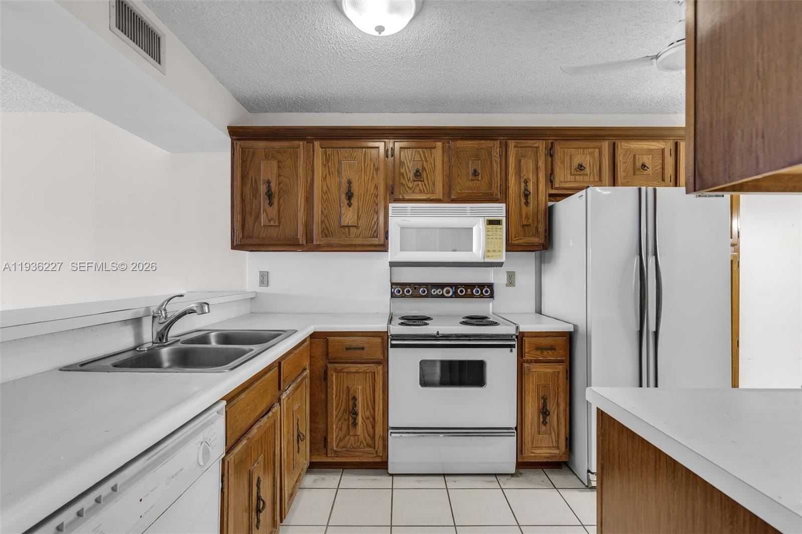 6321 Coral Lake Drive 209 — photo 6