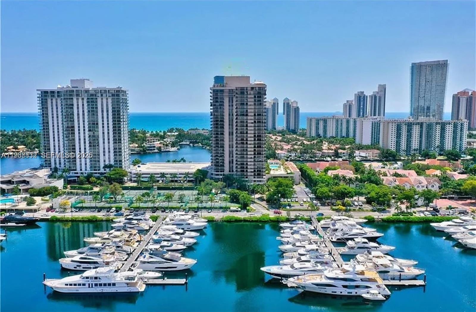 19667 Turnberry Way 10B+DEN+CABANA, Aventura, FL 33180