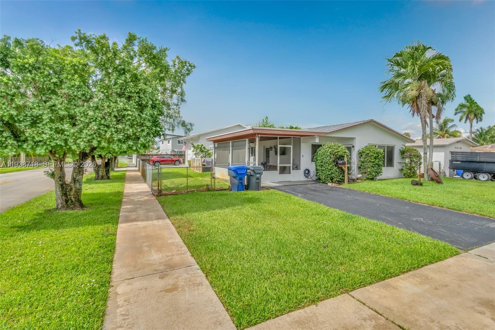 7500 Polk Street, Hollywood, FL 33024