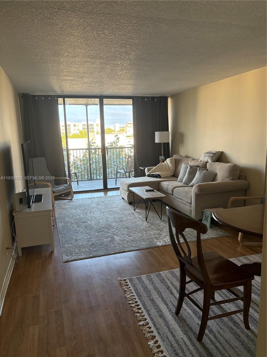17 Royal Palm Way 4040, Boca Raton, FL 33432, Boca Raton