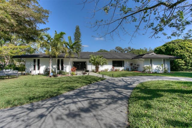 6875 N Cartee Road, sold in Farmers Acres, Palmetto Bay, FL