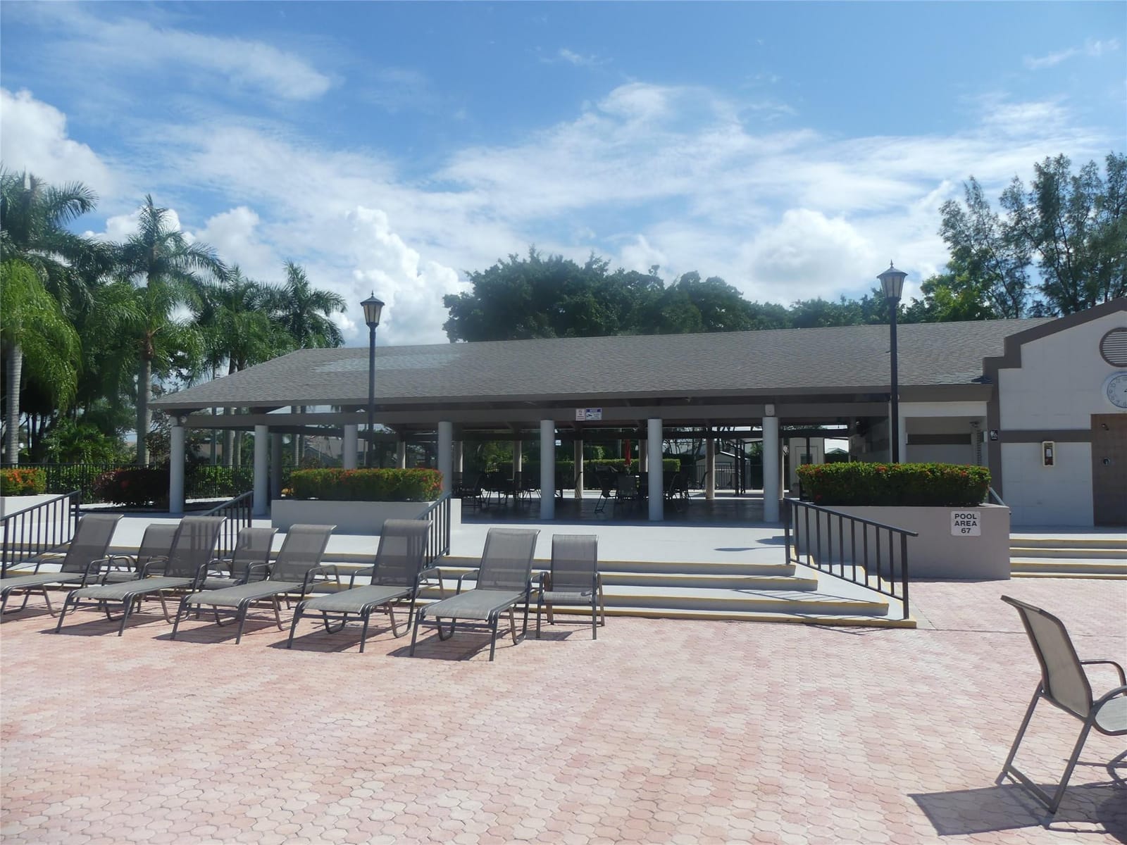 10657 W Clairmont Circle 306, Tamarac, FL 33321 photo 13