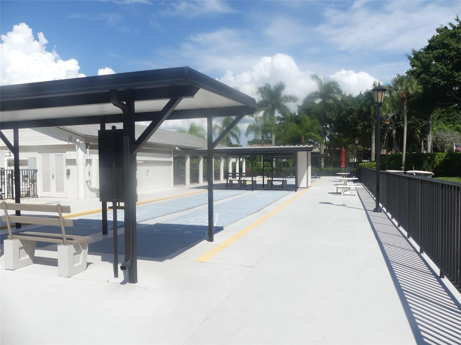 10657 W Clairmont Circle 306, Tamarac, FL 33321 photo 21