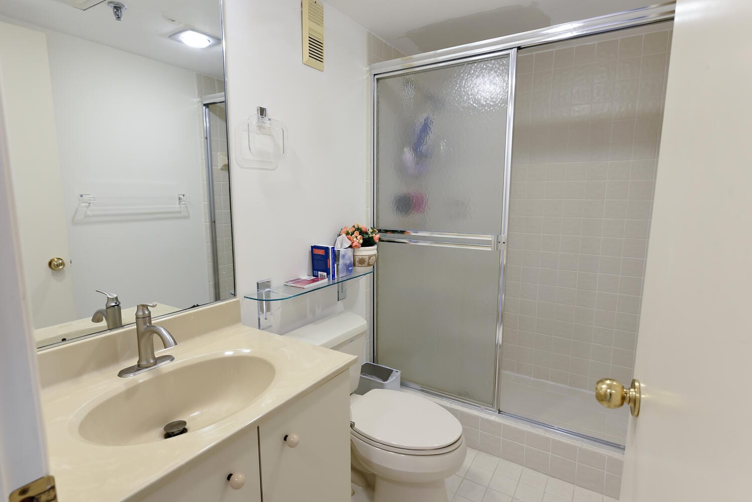 2427 Presidential Way 204, West Palm Beach, FL 33401 photo 17
