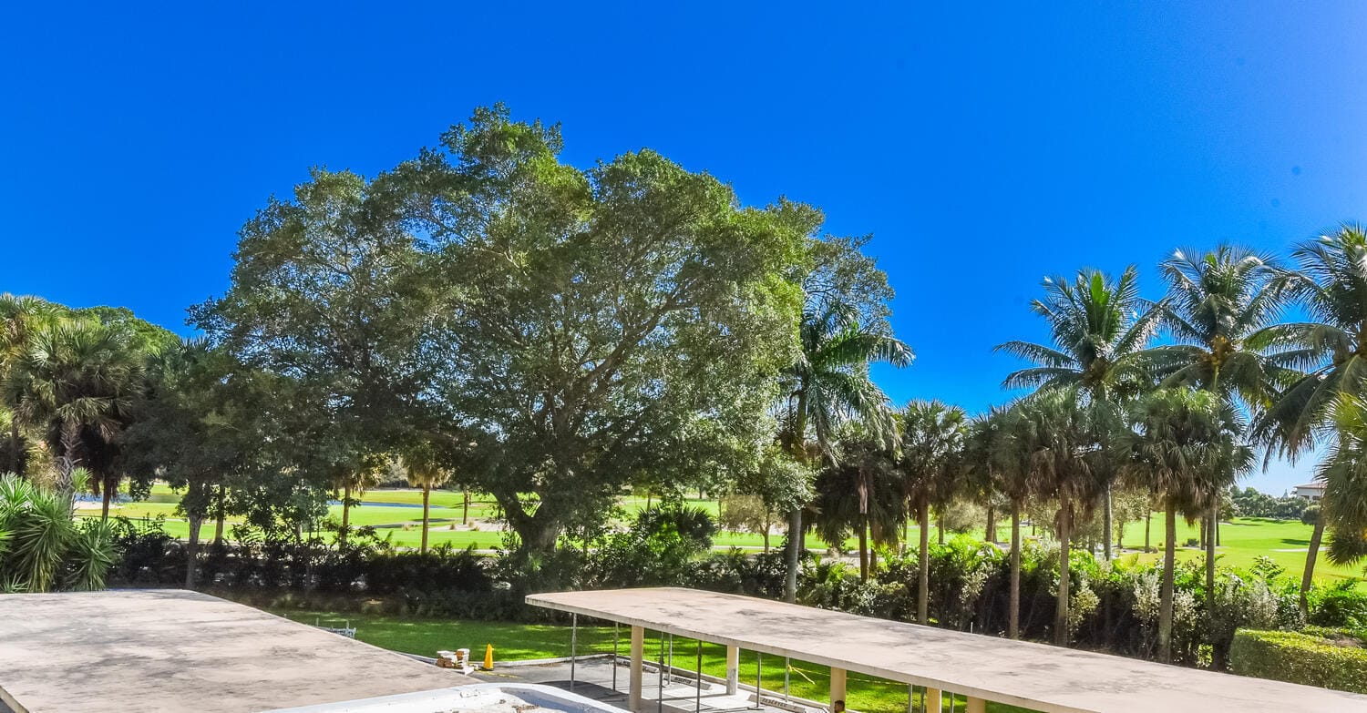 2427 Presidential Way 204, West Palm Beach, FL 33401 photo 28