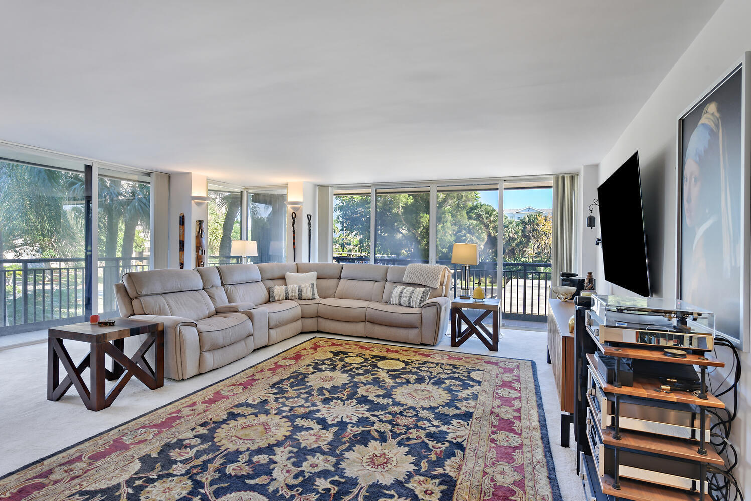 2427 Presidential Way 204, West Palm Beach, FL 33401, West Palm Beach