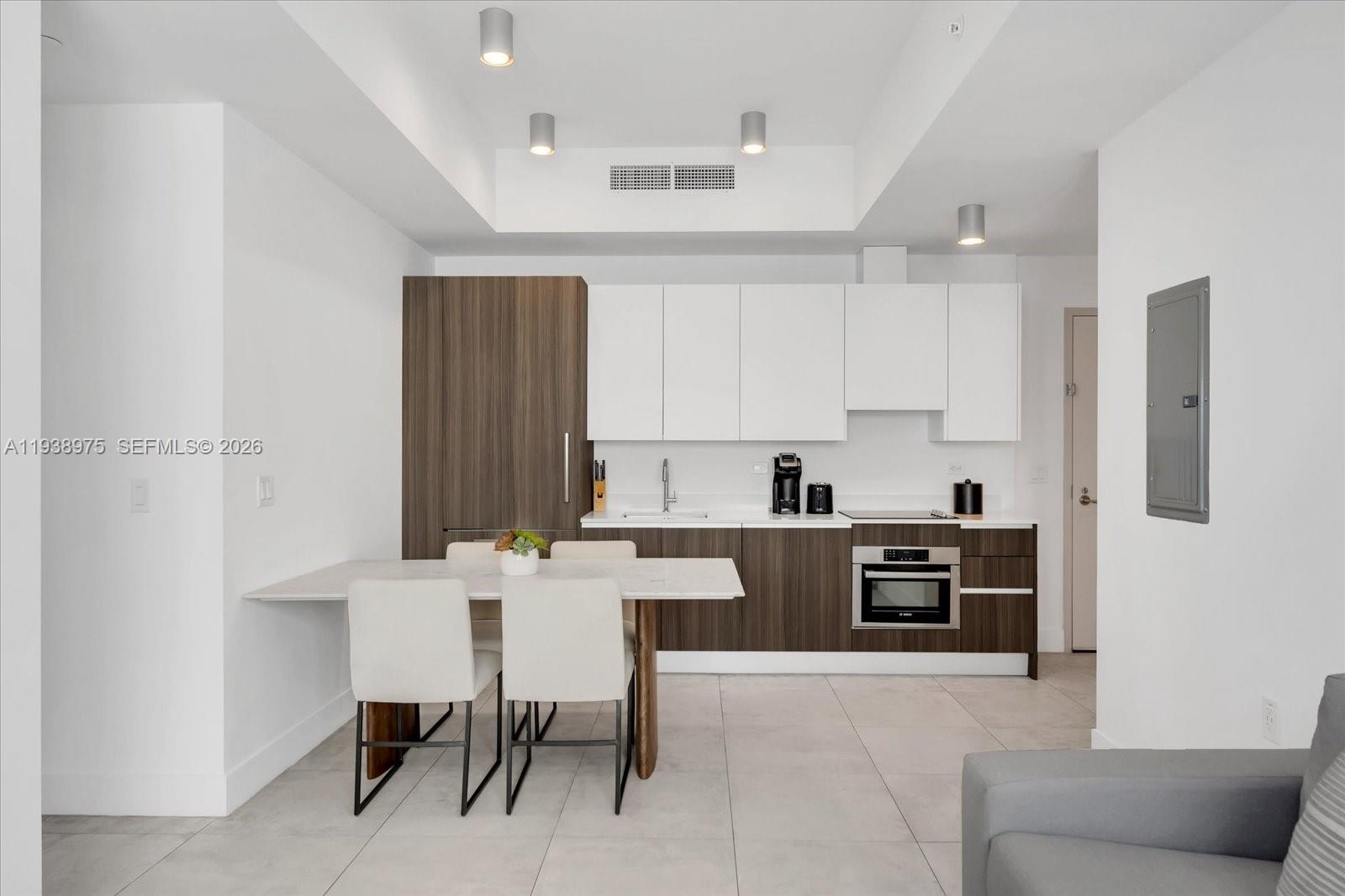 239 SW 9th Street 1603, Miami, FL 33130, Miami