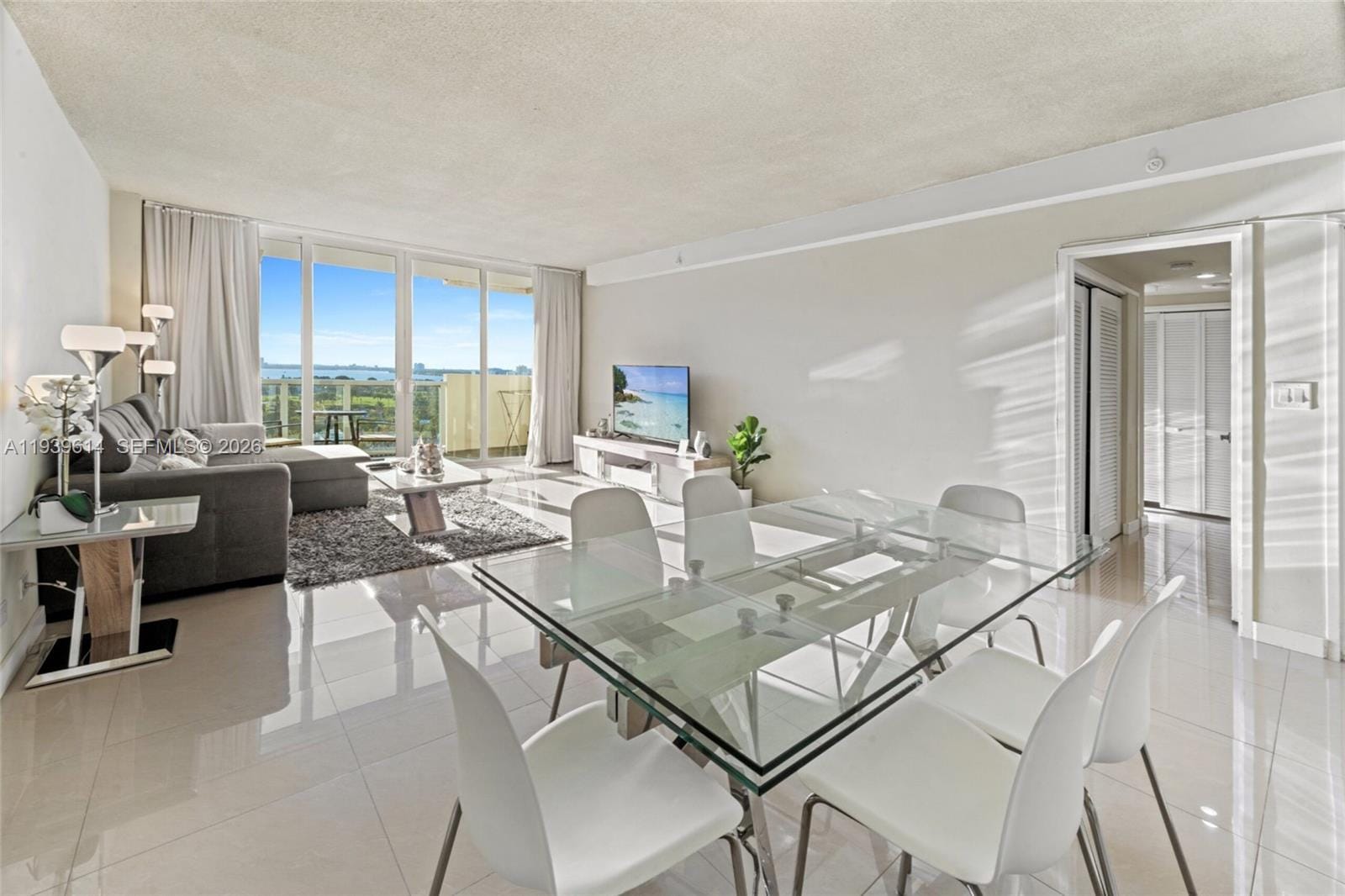 5601 Collins Avenue 1618 — photo 5