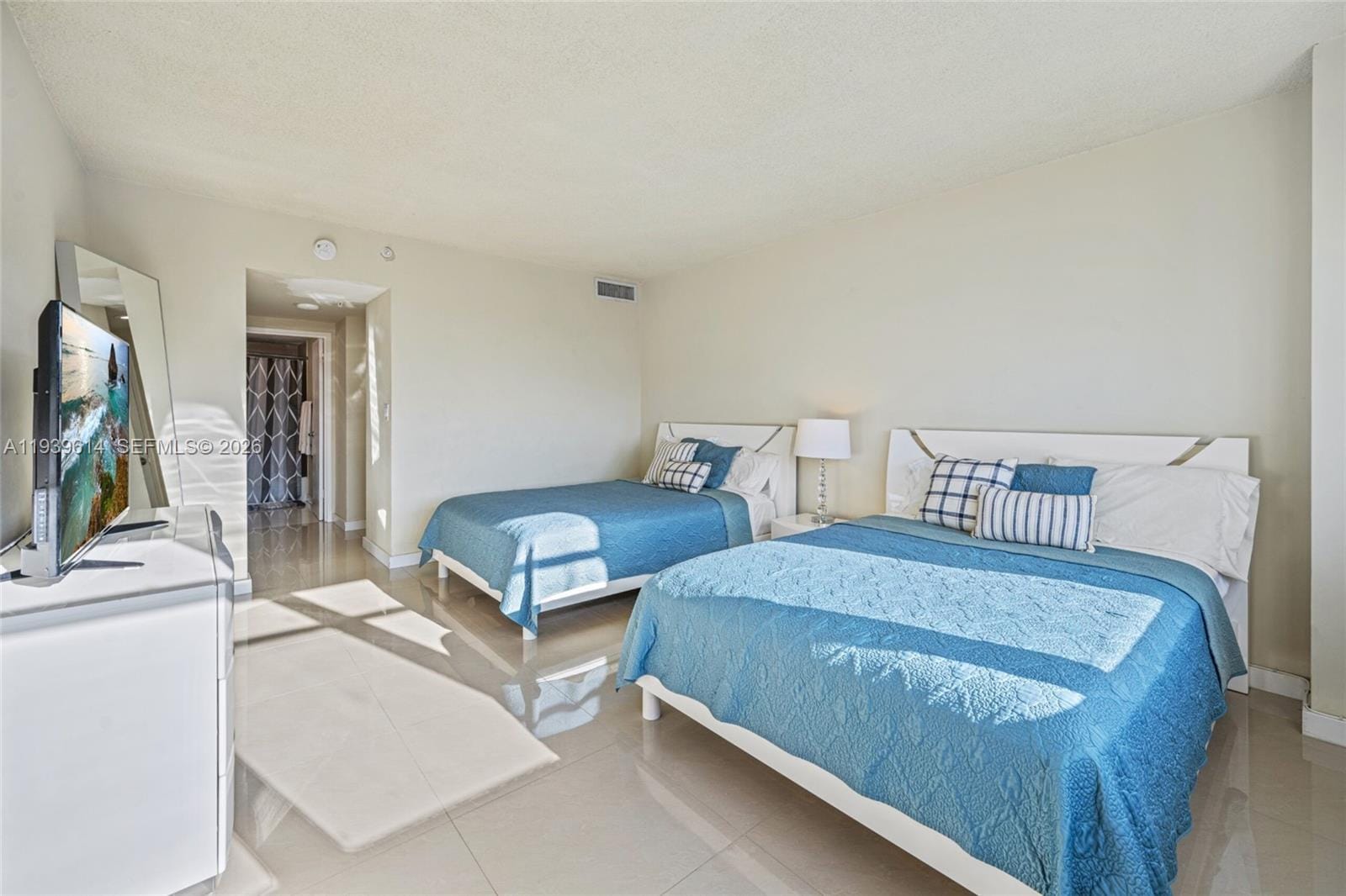 5601 Collins Avenue 1618 — photo 7