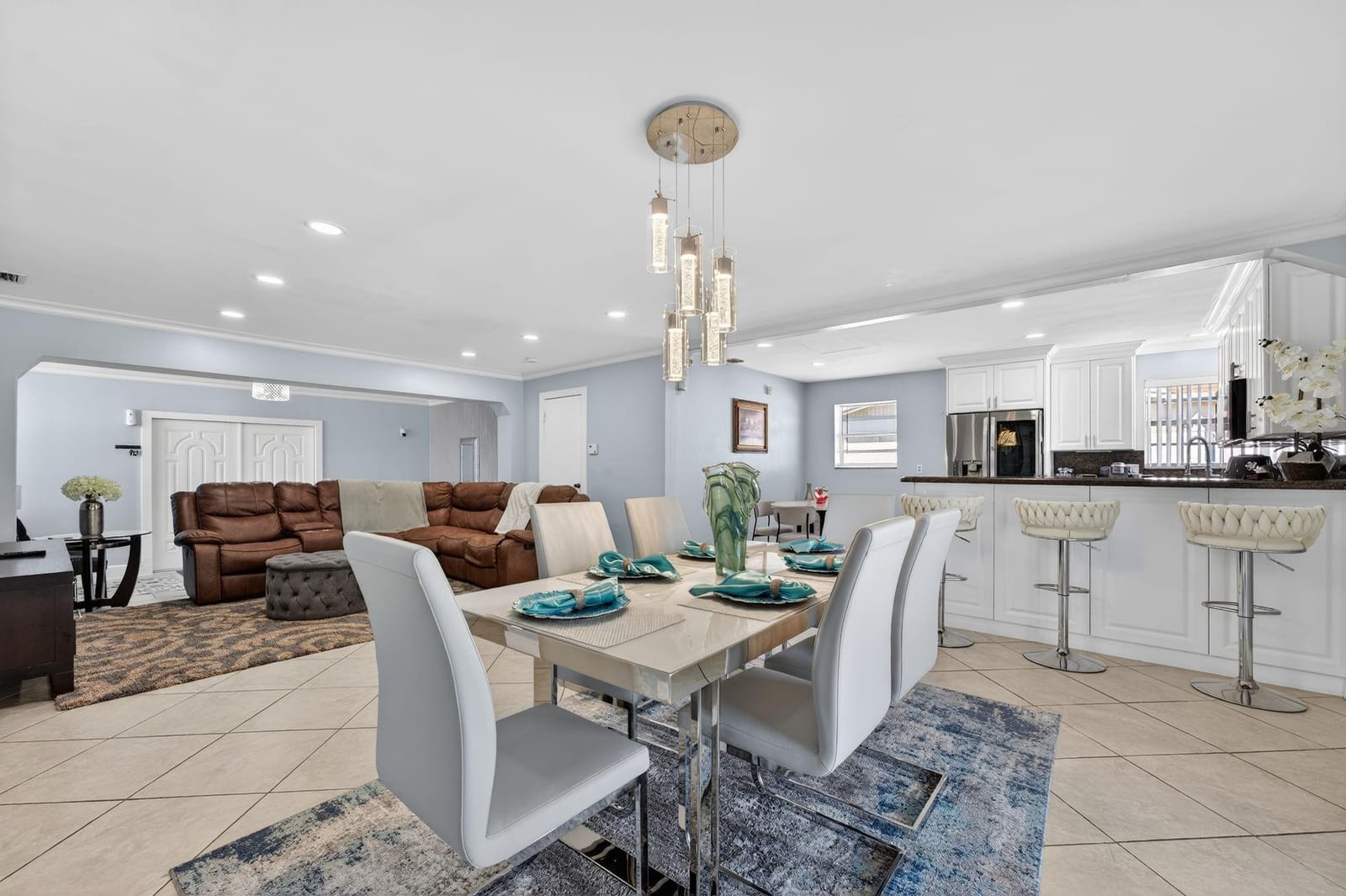 401 NW 39th Street — photo 11