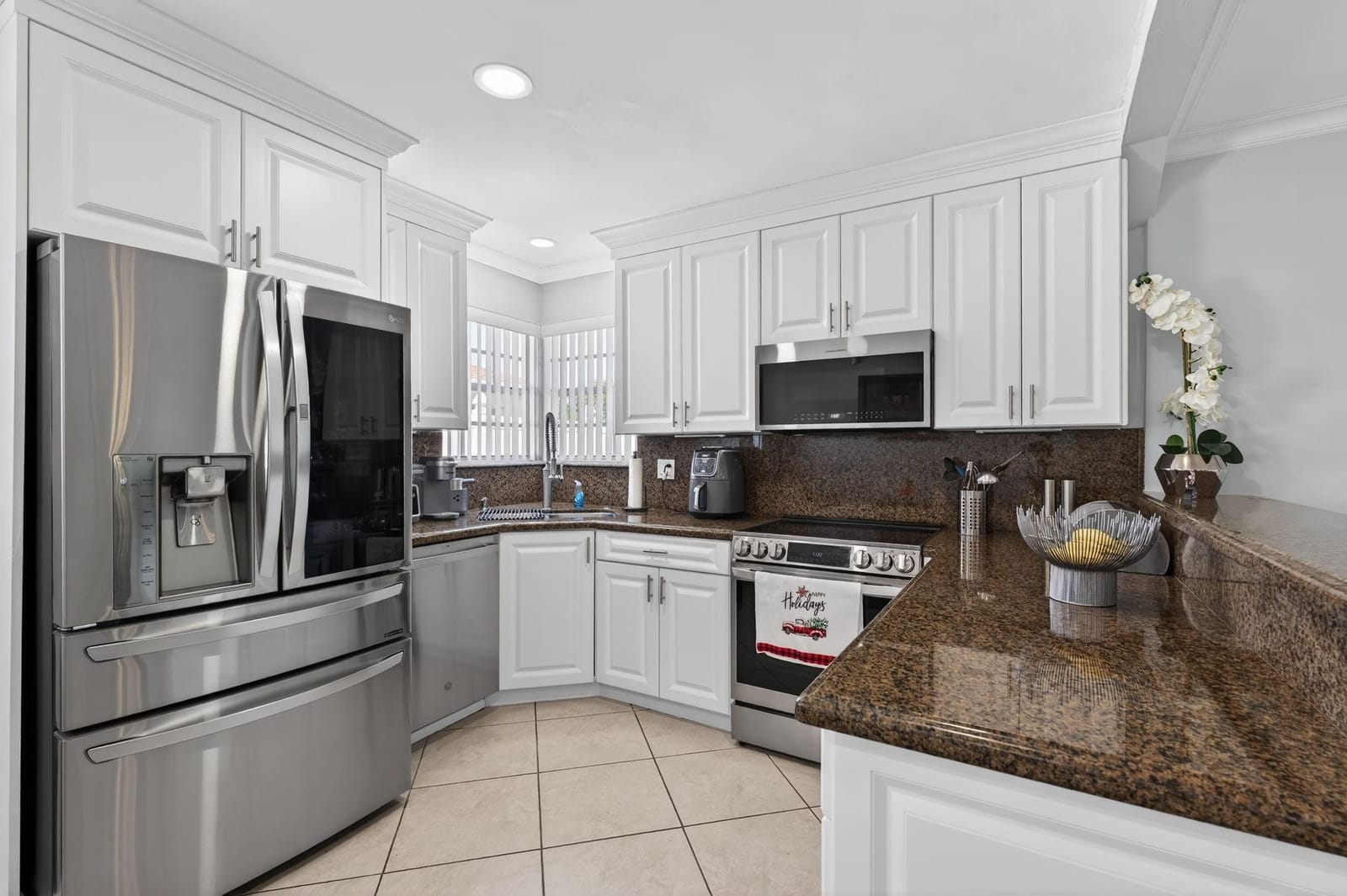 401 NW 39th Street, Deerfield Beach, FL 33064 photo 13