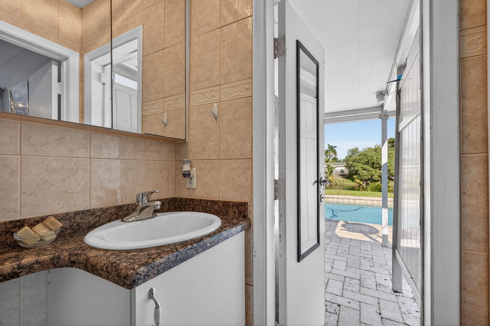401 NW 39th Street, Deerfield Beach, FL 33064 photo 26