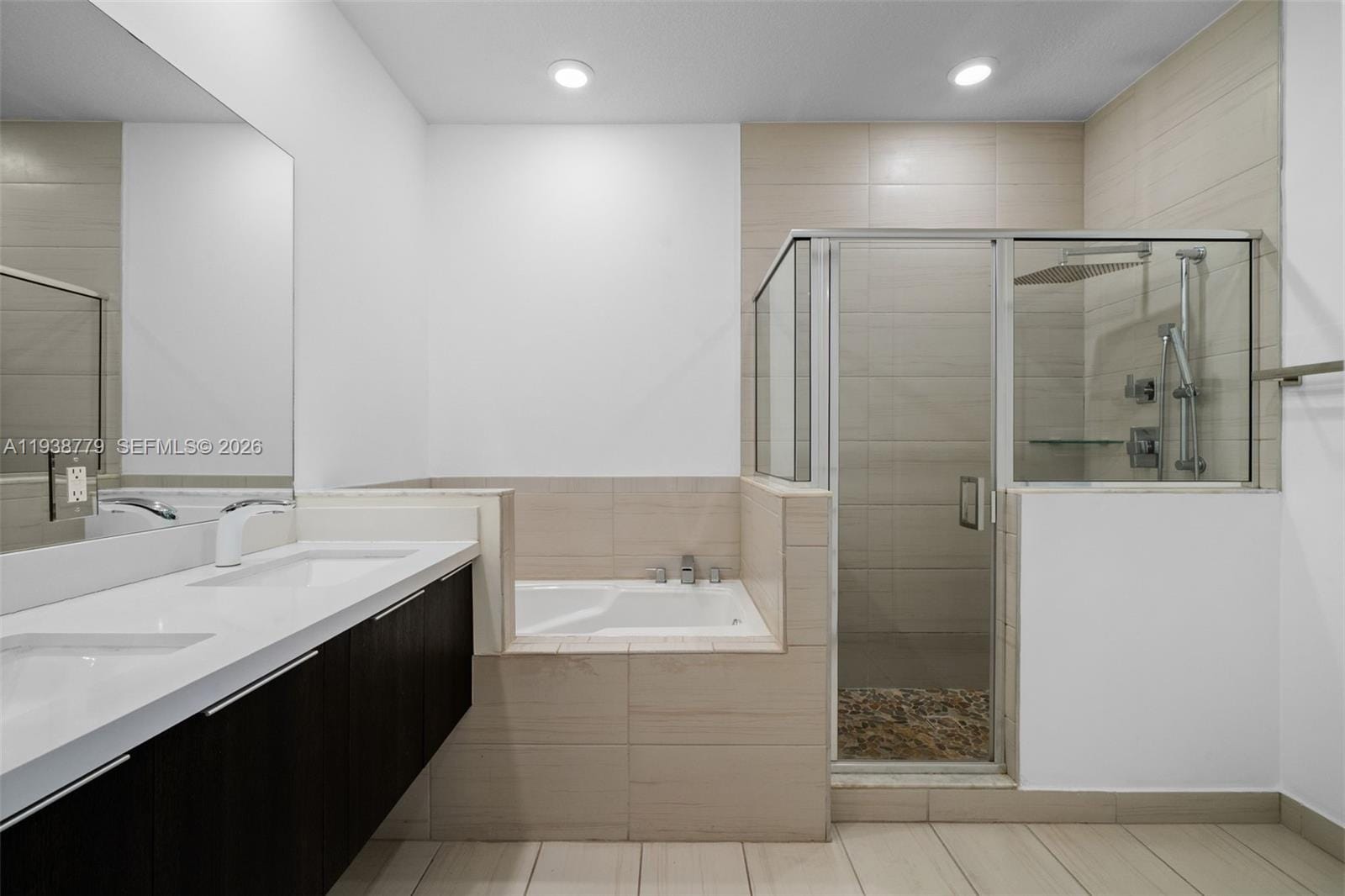 8106 NW 105th Court — photo 12