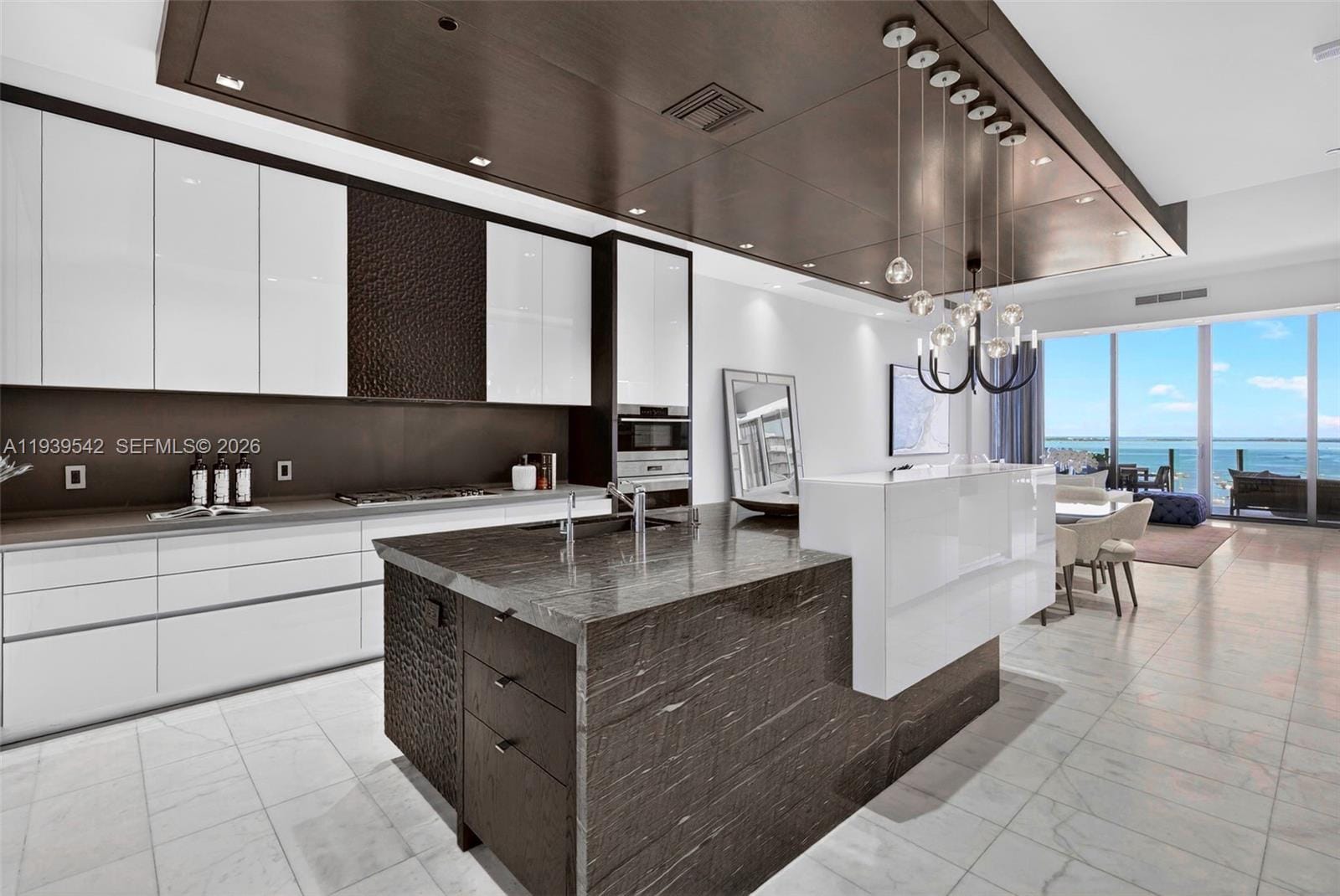 2821 S Bayshore Drive 19B — photo 10