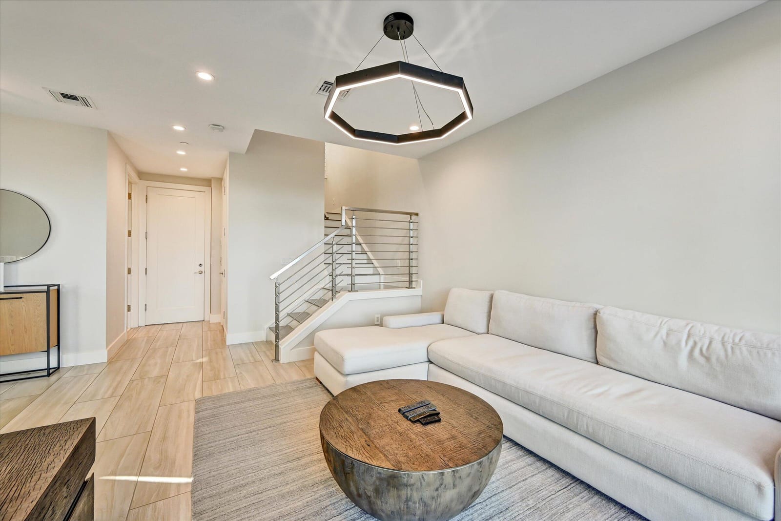 1711 NW 42nd Drive — photo 5