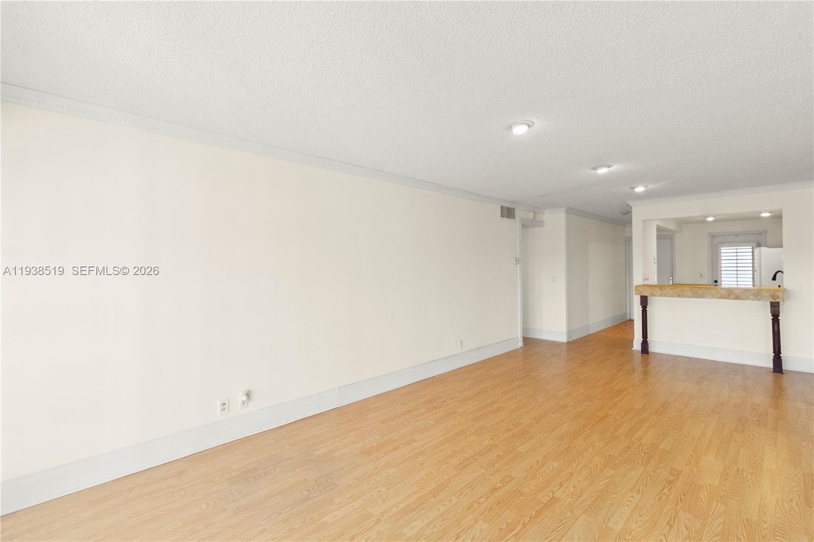 455 Paradise Isle Boulevard 402 — photo 10
