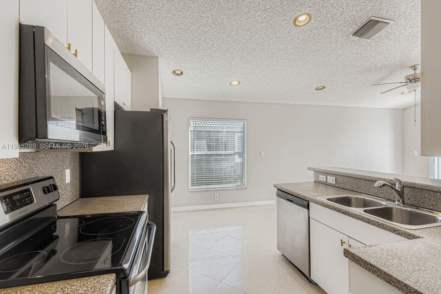 14242 NW 18th Place, Pembroke Pines, FL 33028 photo 21
