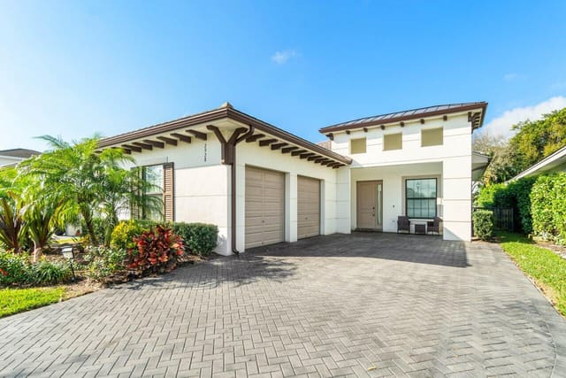 2928 Gin Berry Way, sold in Banyan Cay Resort Community Plat, West Palm Beach, FL