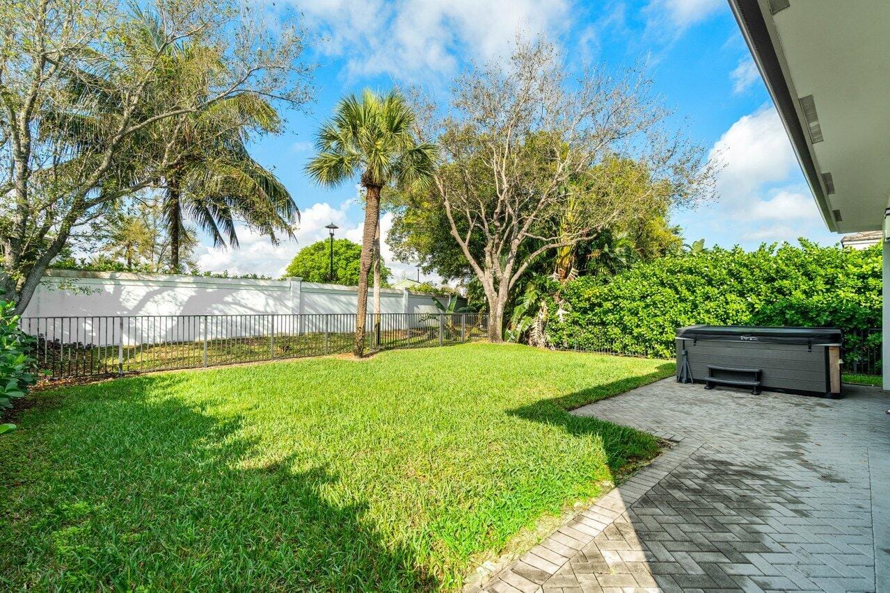 2928 Gin Berry Way, West Palm Beach, FL 33401 photo 11