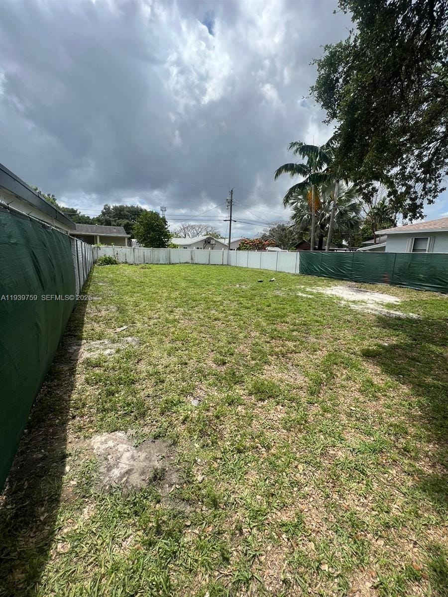 6122 Garfield Street — photo 3