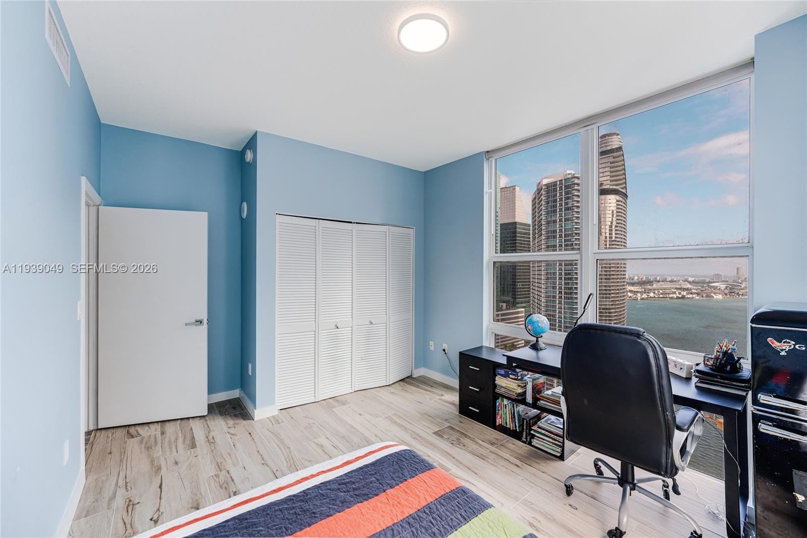 31 SE 5th Street 3918, Miami, FL 33131 photo 13